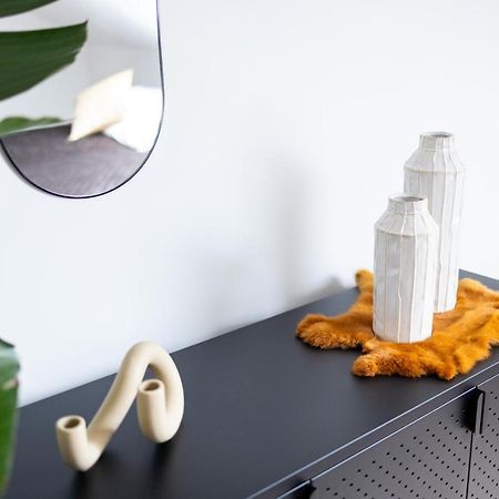 Design-Ferienwohnung In Kelberg Am Nuerburgring: Platz Fuer 6, Kueche, Wifi, Netflix 外观 照片